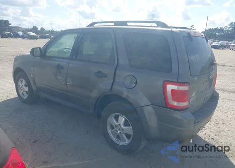 2011 Ford Escape Xlt из США, поврежденный, VIN 1FMCU0D7XBKB63444